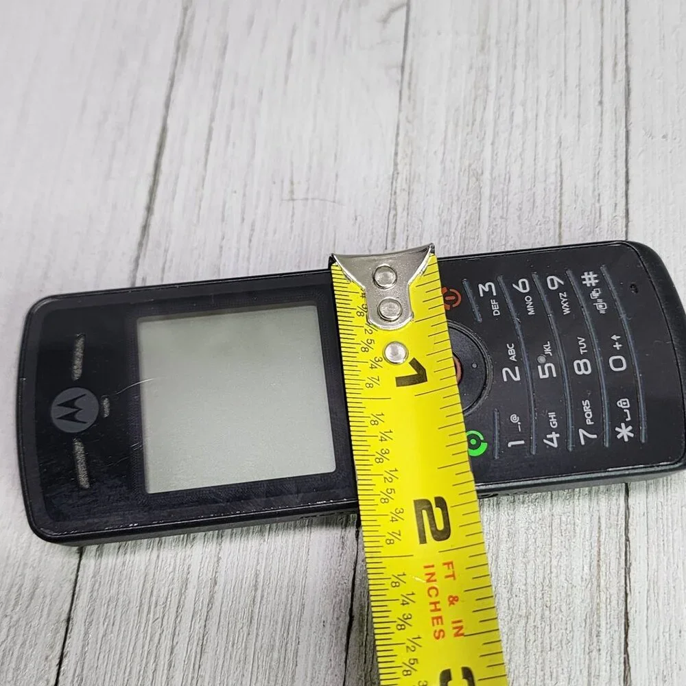 Motorola W156 Phone Black - For Parts Only